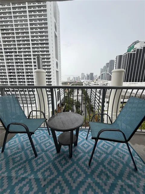 1750 Bayshore Dr #1212