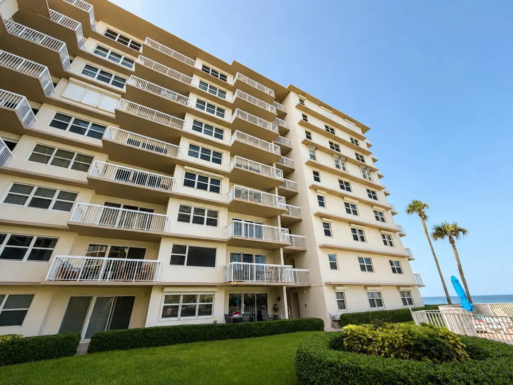1069 HILLSBORO MILE #603 Hillsboro Beach, FL 33062