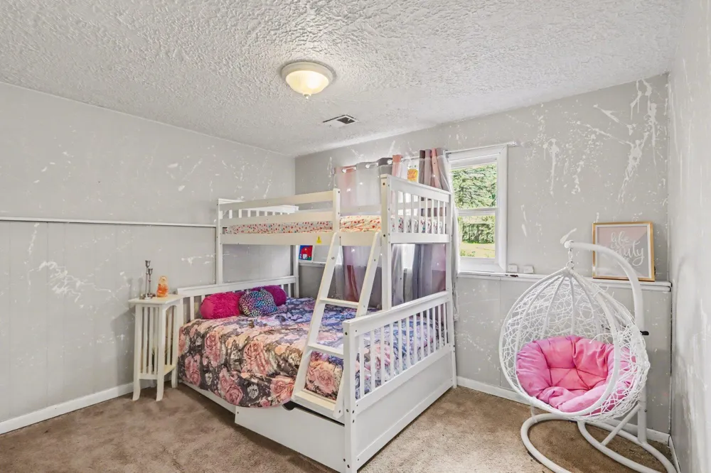 1409 Bacon Avenue Portage City, MI 49002