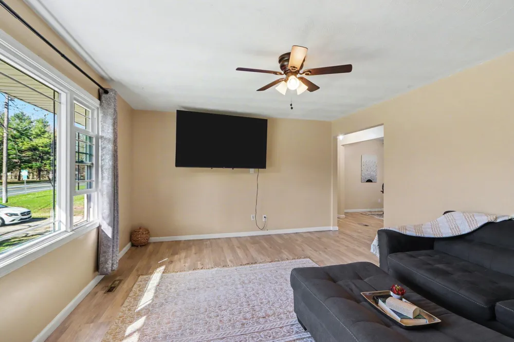 1409 Bacon Avenue Portage City, MI 49002