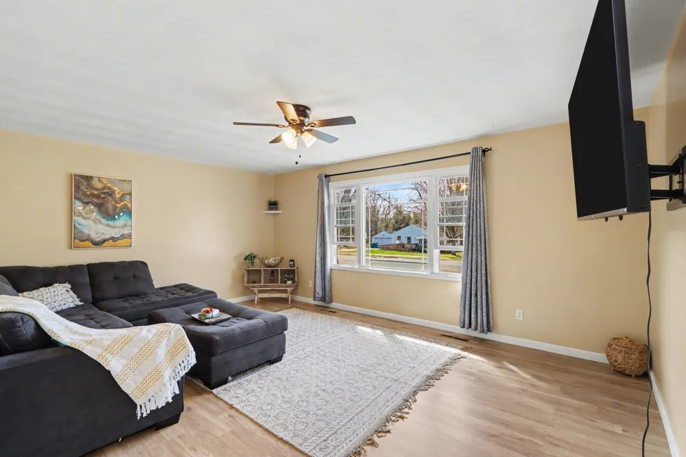 1409 Bacon Avenue Portage City, MI 49002