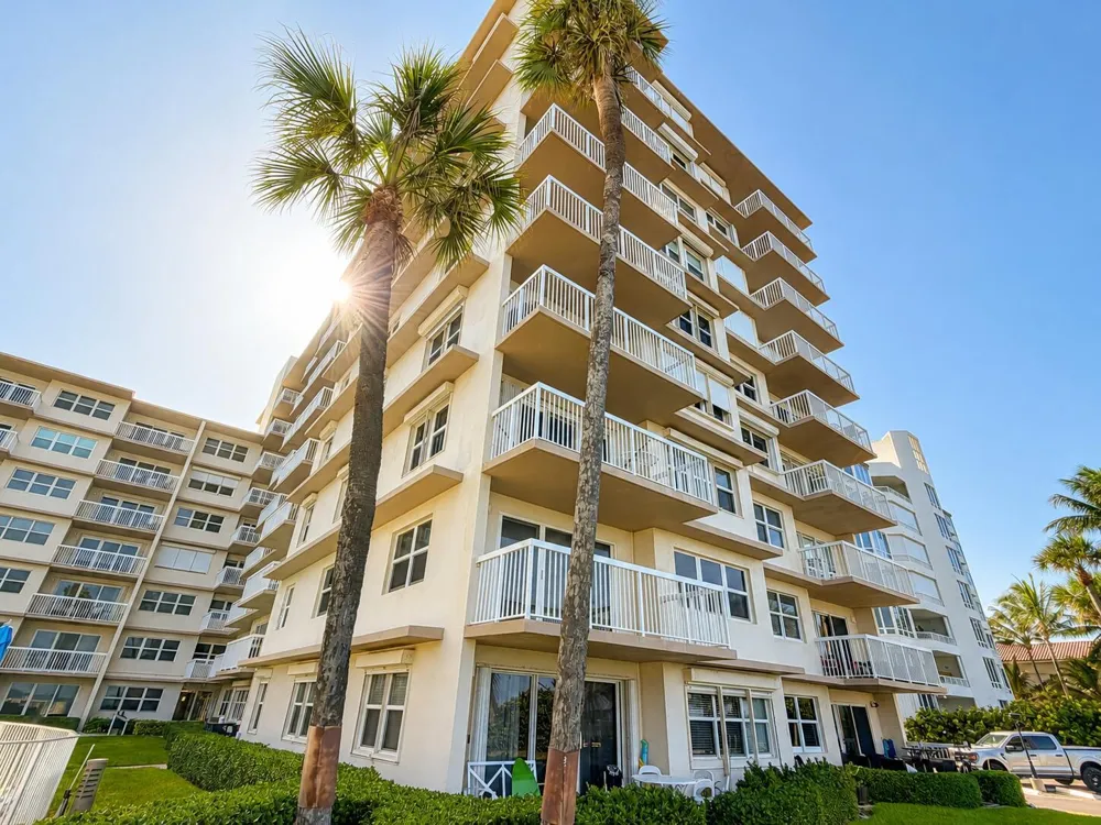 1069 HILLSBORO MILE #603 Hillsboro Beach, FL 33062