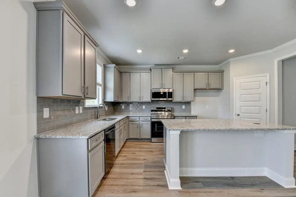 7309 Yewtree Drive Walk Flowery Branch, GA 30542
