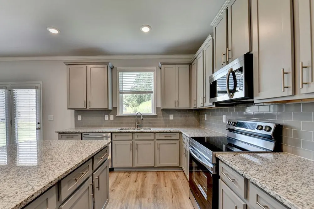 7309 Yewtree Drive Walk Flowery Branch, GA 30542
