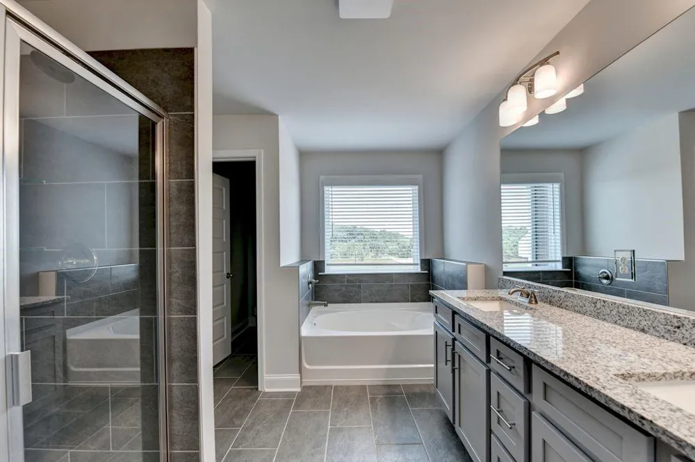 7309 Yewtree Drive Walk Flowery Branch, GA 30542