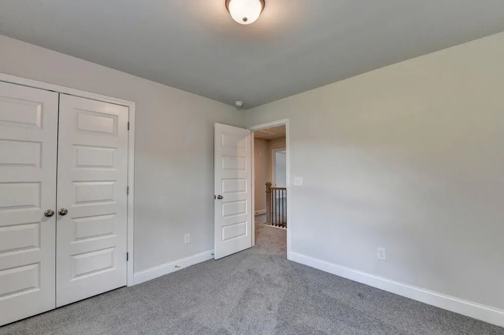 7309 Yewtree Drive Walk Flowery Branch, GA 30542