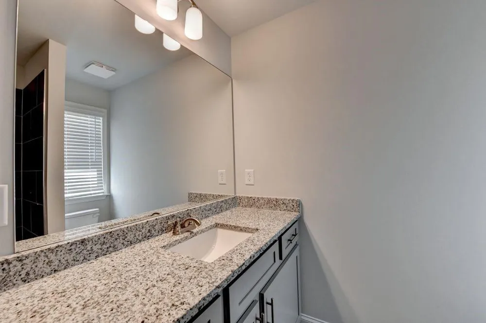 7309 Yewtree Drive Walk Flowery Branch, GA 30542