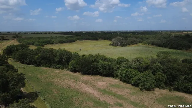 3558 Fm 536 Floresville, TX 78114