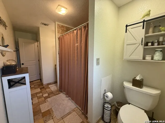 3558 Fm 536 Floresville, TX 78114