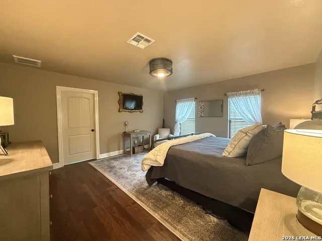 3558 Fm 536 Floresville, TX 78114