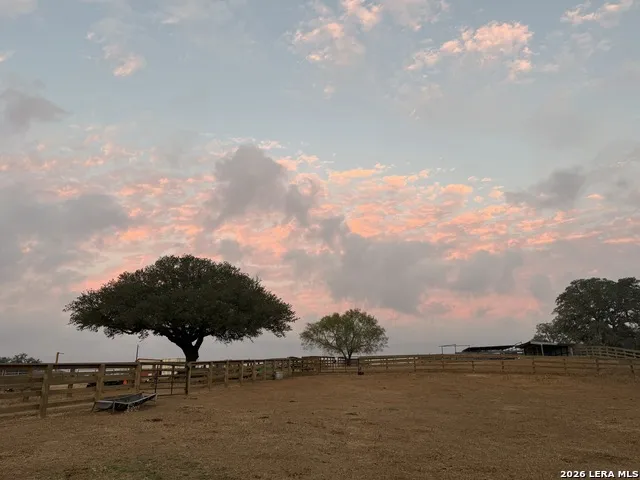 3558 Fm 536 Floresville, TX 78114