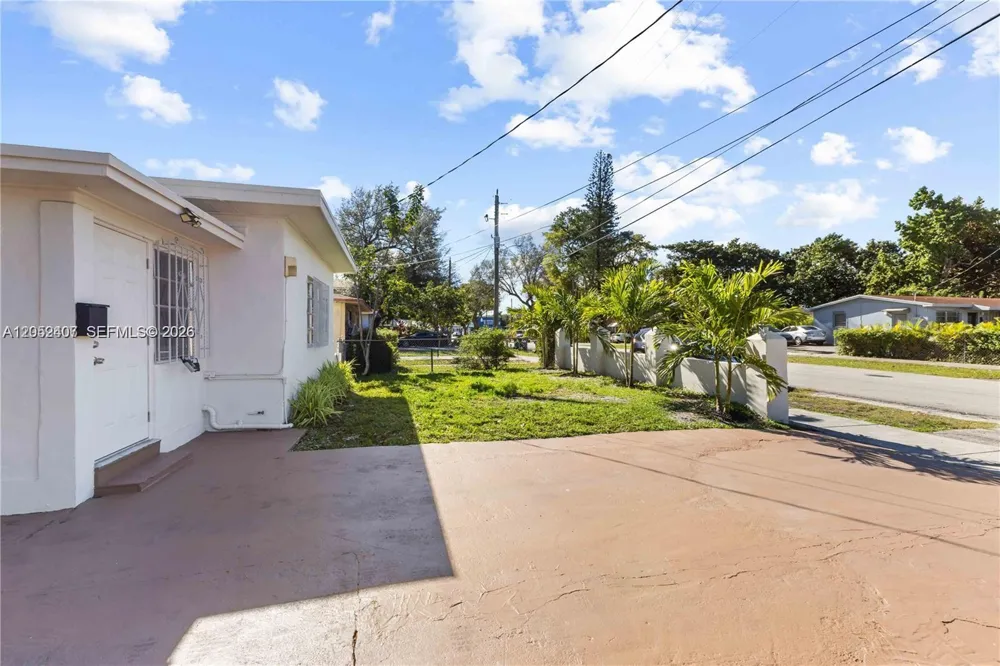 8031 NW 12th Ct #8031 Miami, FL 33147
