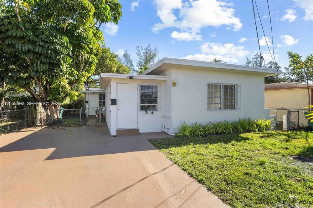 8031 NW 12th Ct #8031 Miami, FL 33147