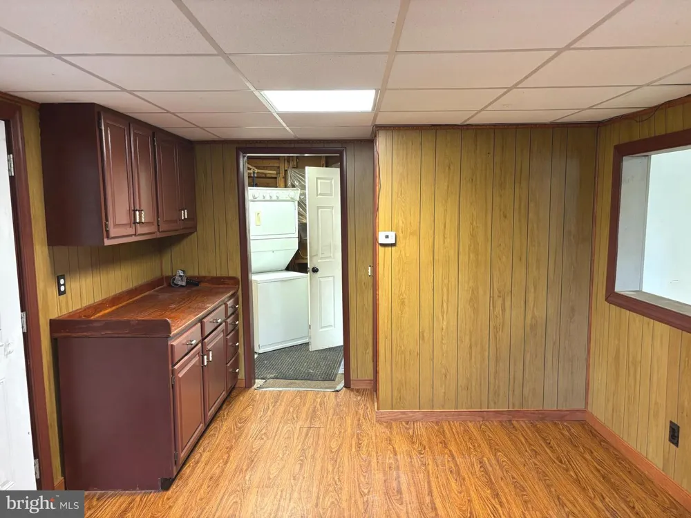 2600 MIDDLE COVE ROAD Mathias, WV 26812