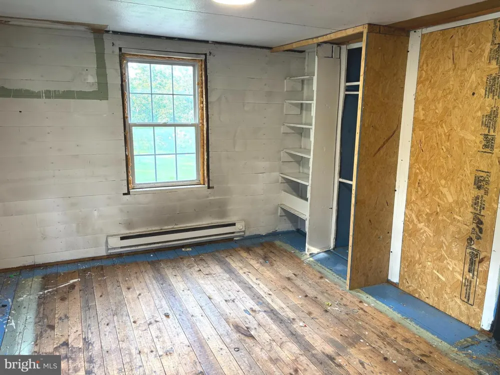2600 MIDDLE COVE ROAD Mathias, WV 26812