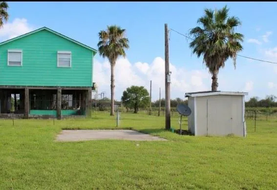 459 Hall Avenue Bay City, TX 77414