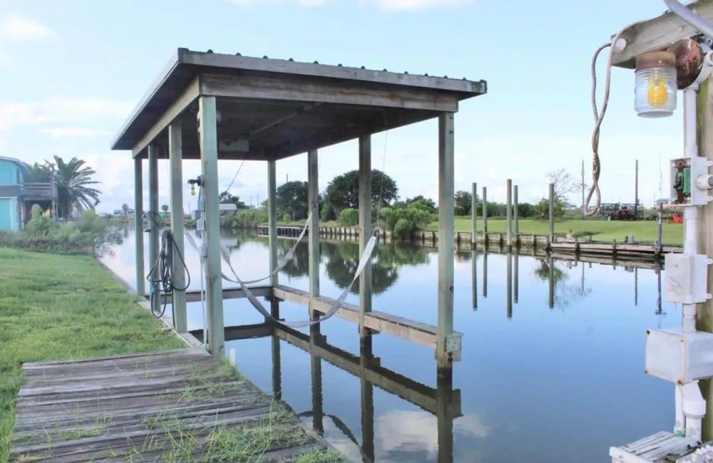 459 Hall Avenue Bay City, TX 77414