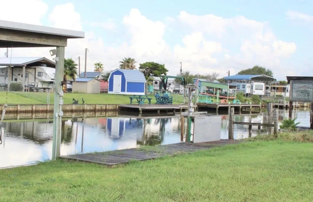 459 Hall Avenue Bay City, TX 77414
