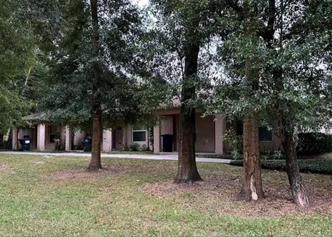 1624 1624 SW 109TH PLACE #B