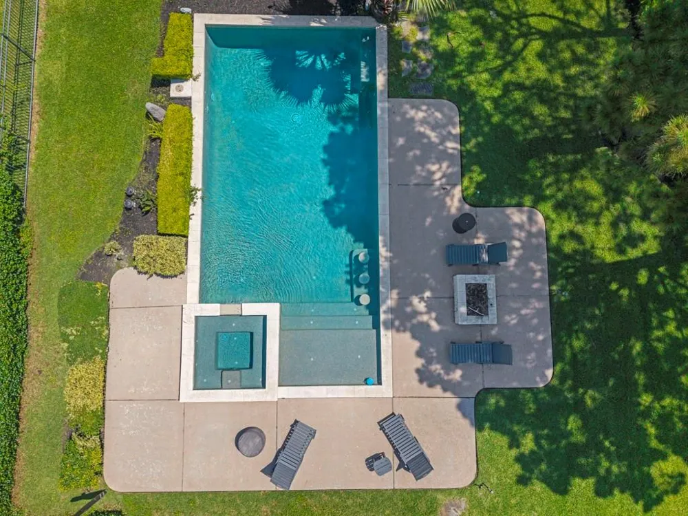 217 Lakeshore Circle Seabrook, TX 77586