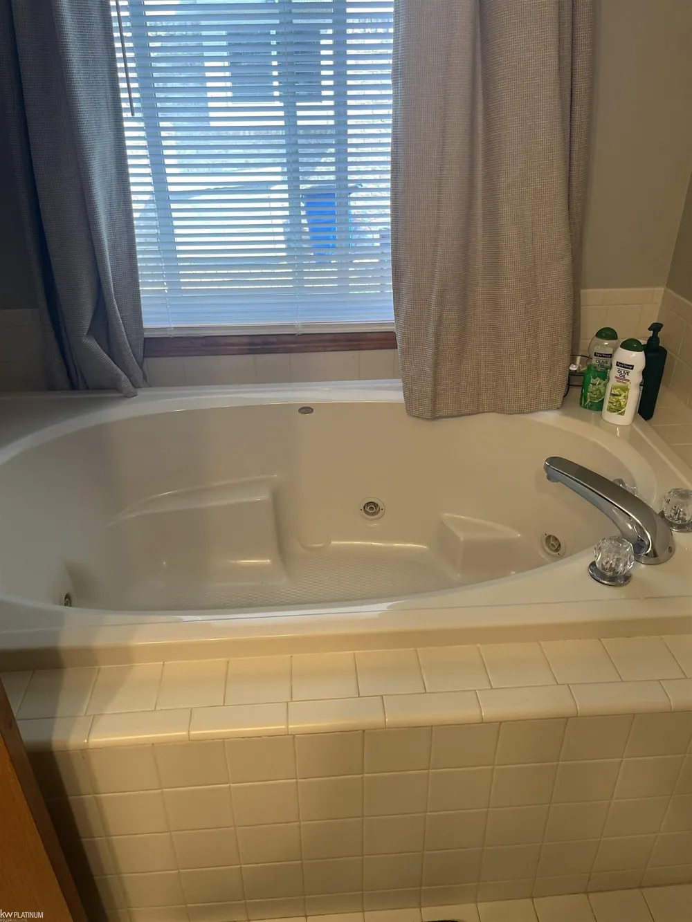 53765 Orson Drive New Baltimore City, MI 48047