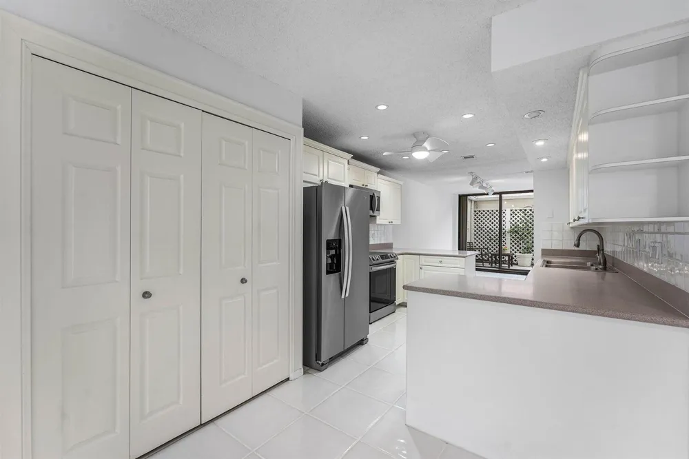 3908 S OCEAN BOULEVARD #T-1 Highland Beach, FL 33487