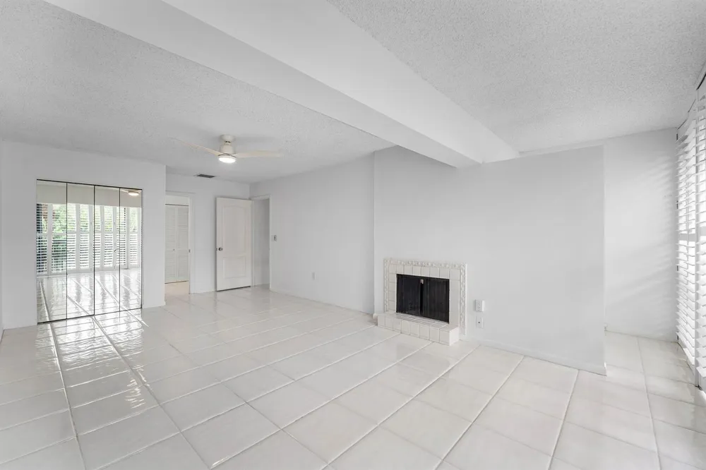 3908 S OCEAN BOULEVARD #T-1 Highland Beach, FL 33487
