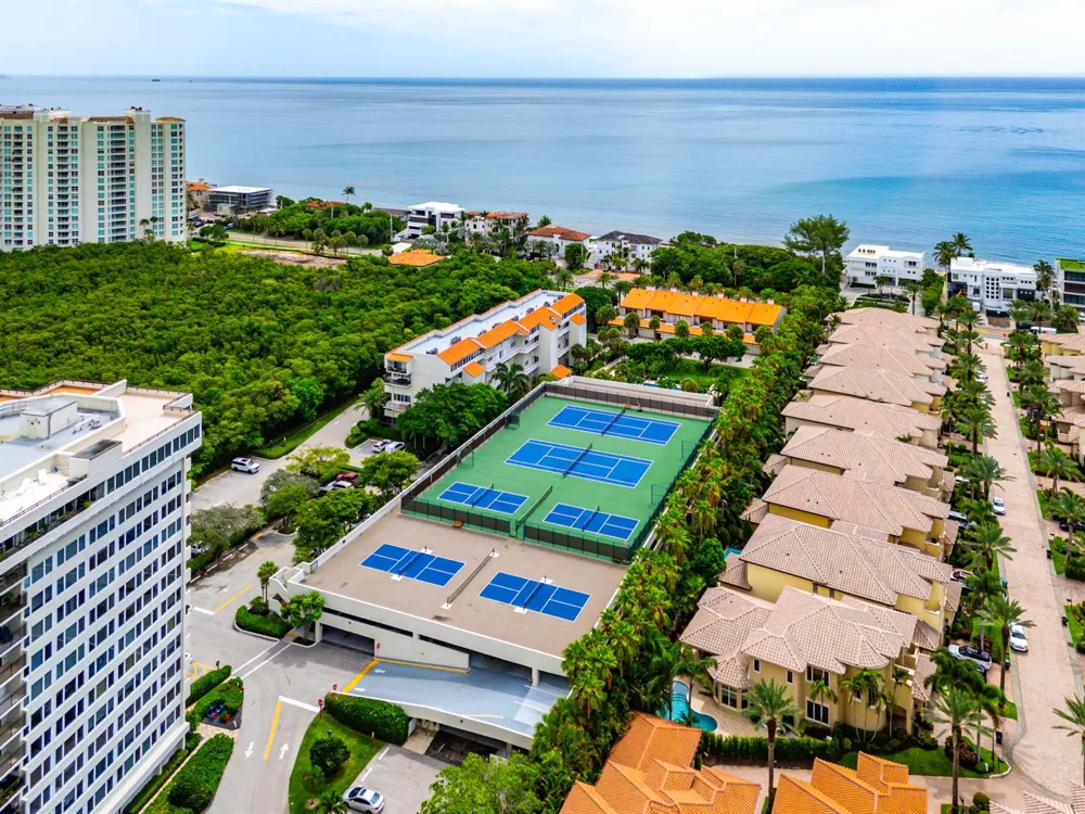 3908 S OCEAN BOULEVARD #T-1 Highland Beach, FL 33487