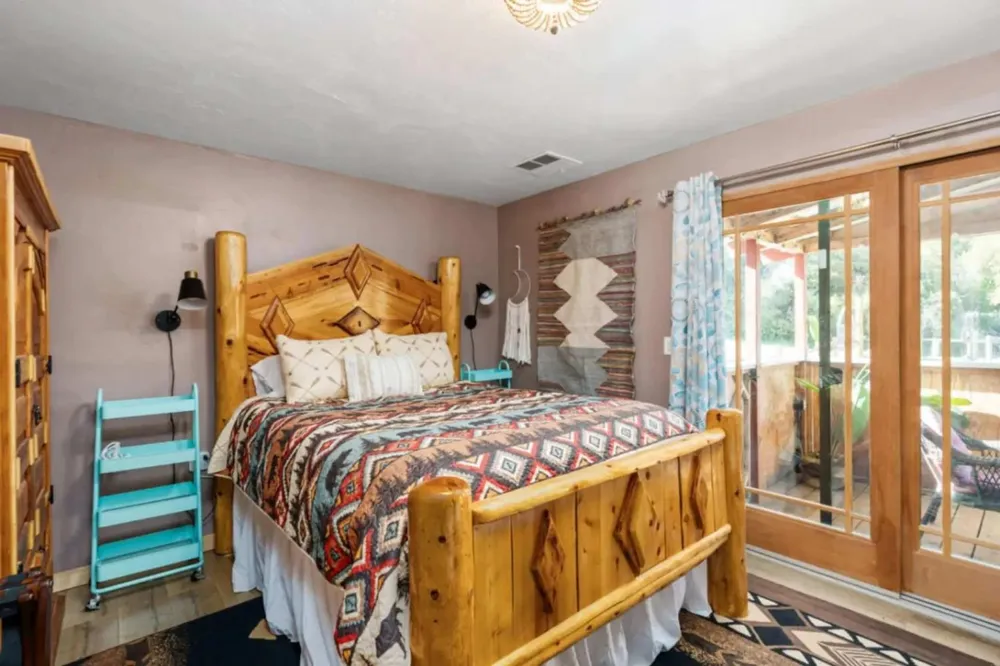 41563 River Falls Oakhurst, CA 93644