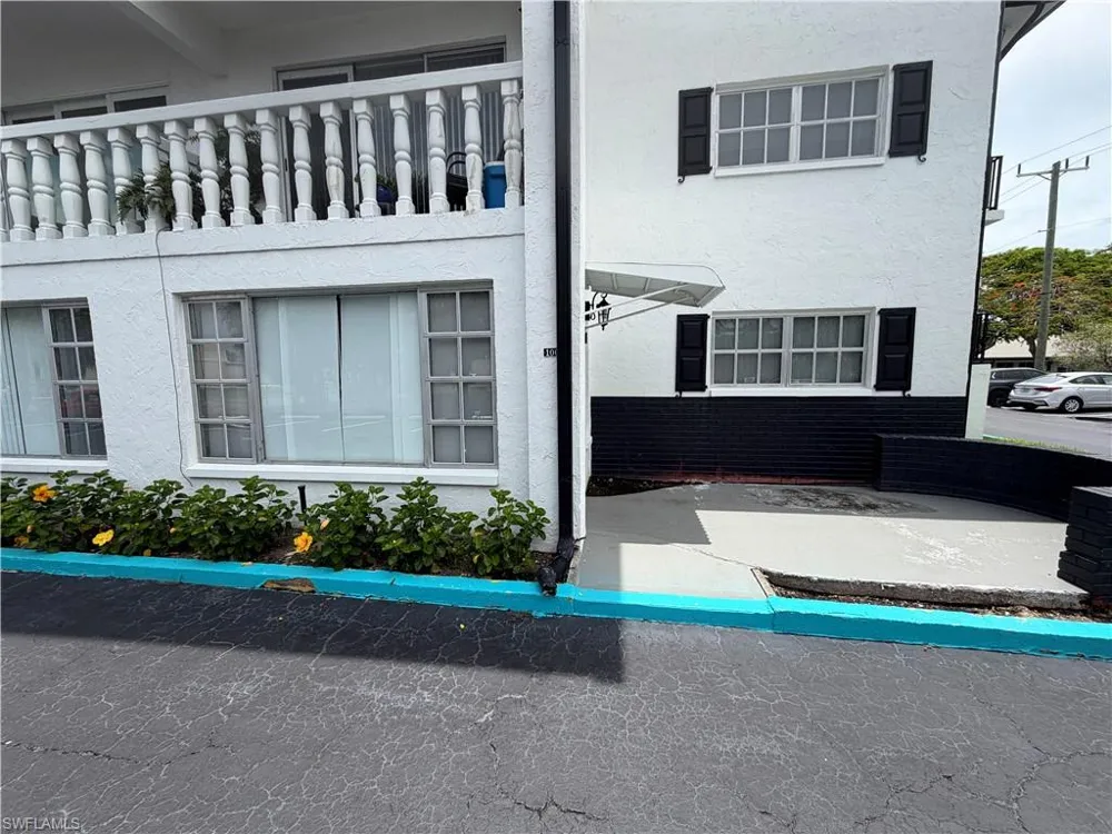 3704 Broadway #100 Fort Myers, FL 33901