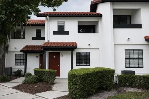 10330 TURKEY LAKE ROAD #109