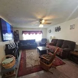 509 W Jule Peek Avenue W Cedartown, GA 30125