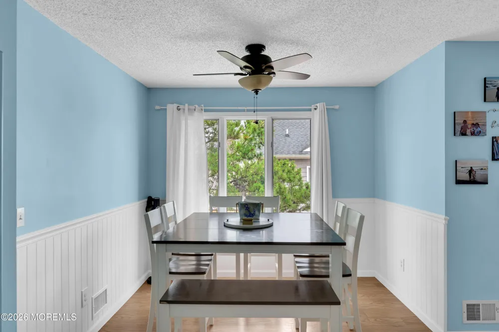 1820 E Pennsylvania Avenue E #4 Ortley Beach, NJ 08751