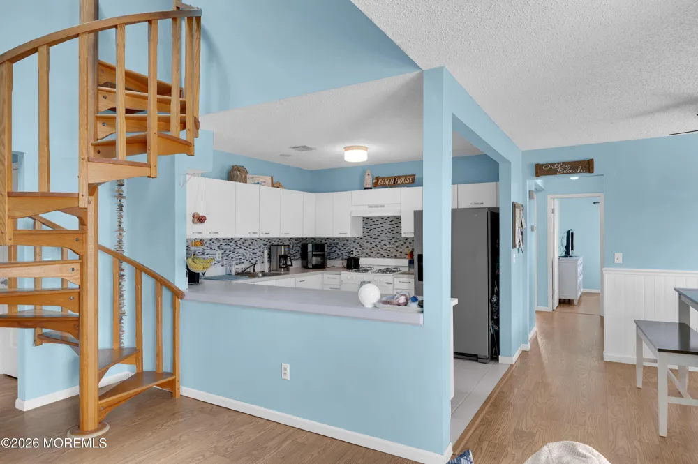 1820 E Pennsylvania Avenue E #4 Ortley Beach, NJ 08751