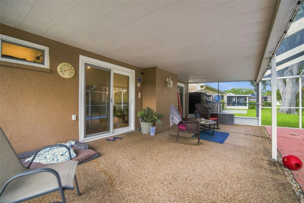 1014 HARDWOOD DRIVE Valrico, FL 33596