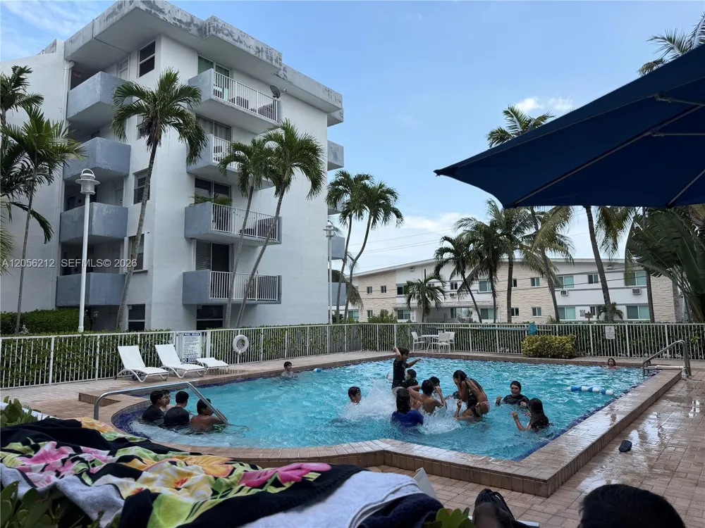 1801 S Treasure Dr #510 North Bay Village, FL 33141