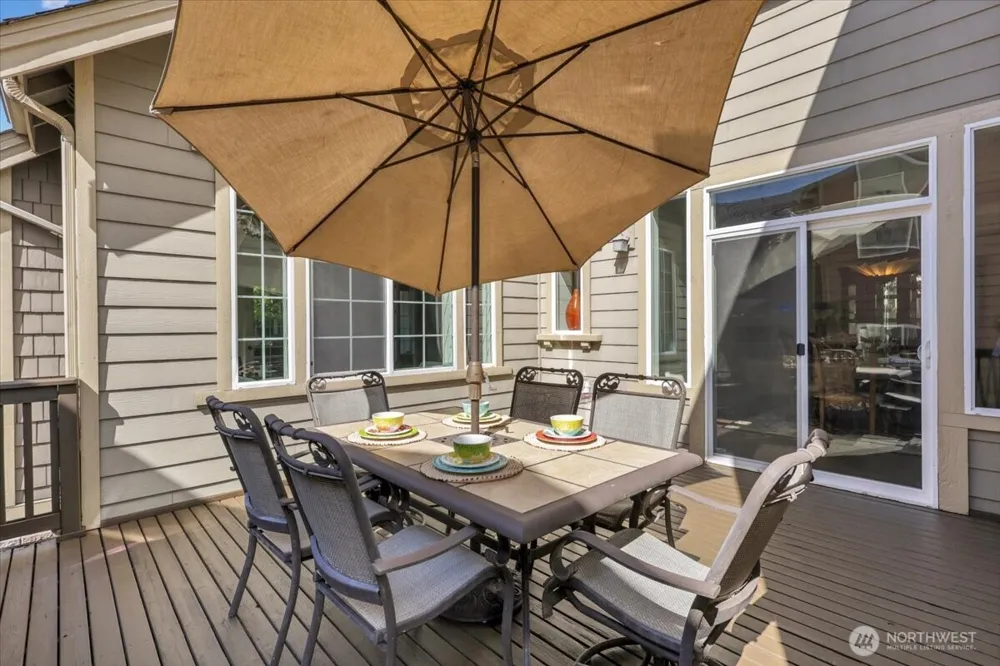 13721 SE 90th Place Newcastle, WA 98059