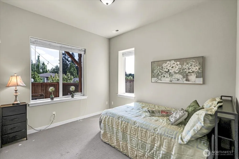 13721 SE 90th Place Newcastle, WA 98059