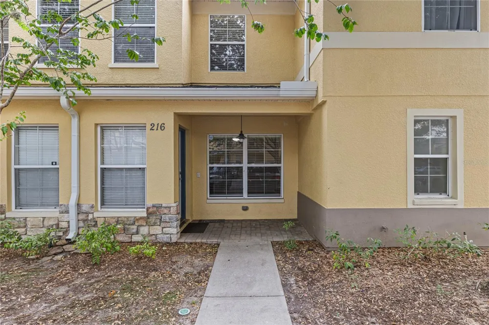 216 DRAGONS FIRE PLACE Valrico, FL 33594