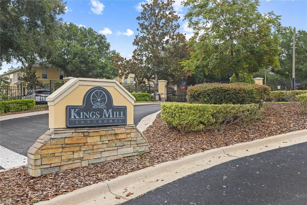 216 DRAGONS FIRE PLACE Valrico, FL 33594