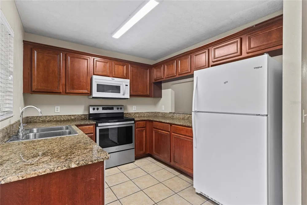 216 DRAGONS FIRE PLACE Valrico, FL 33594