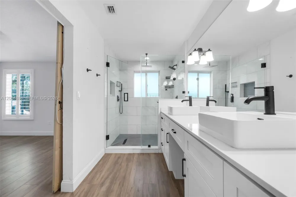 15260 SW 143rd St Miami, FL 33196