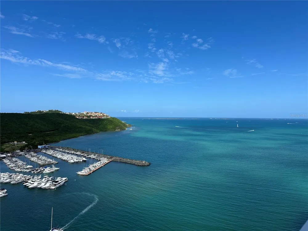 200 AVENIDA MARINA VIEW DOS MARINAS II #2706 Fajardo, PR 00738