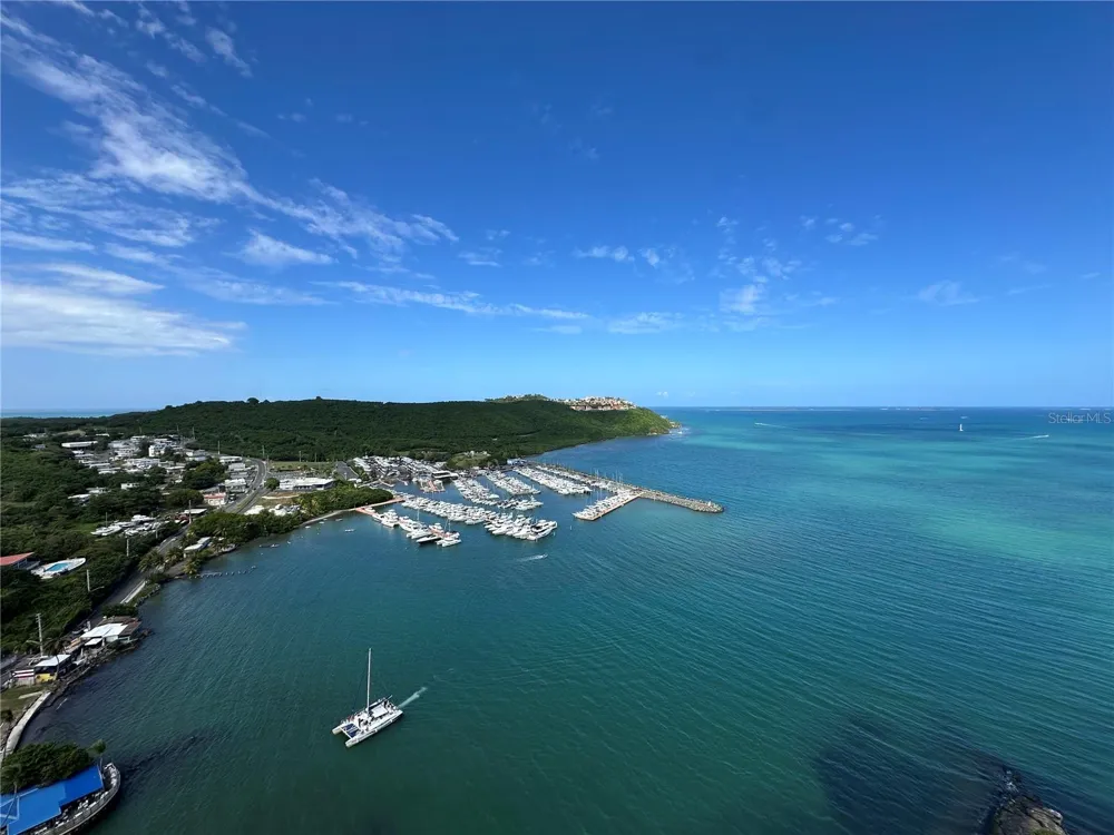 200 AVENIDA MARINA VIEW DOS MARINAS II #2706 Fajardo, PR 00738