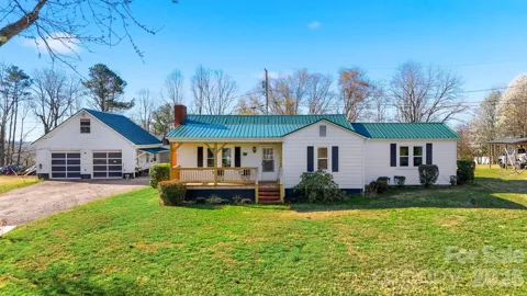 1406 Walt Arney Road SW