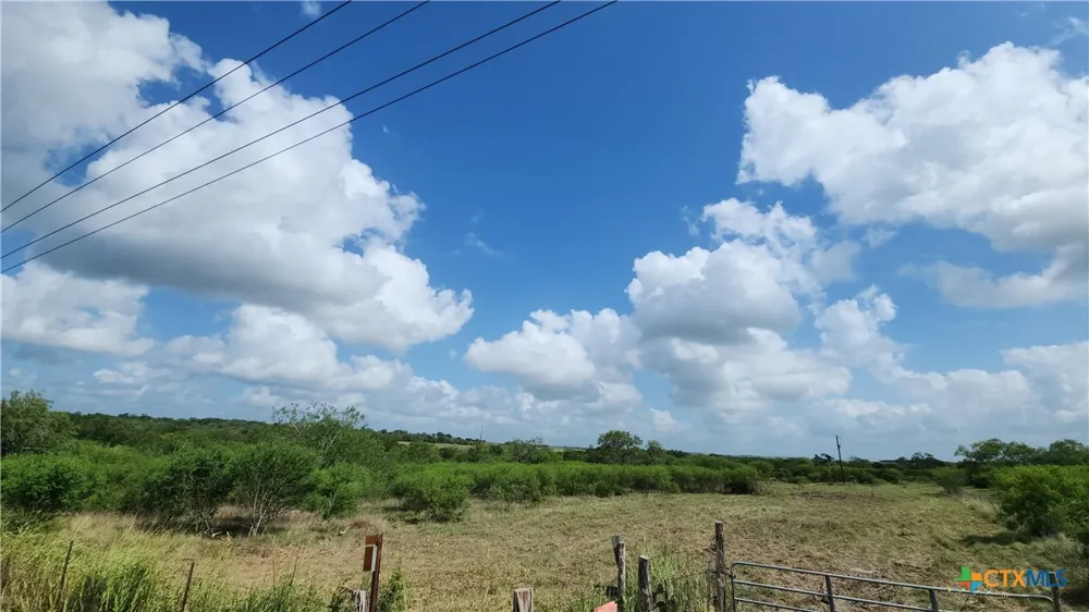 Fm-2542 Cuero, TX 77954