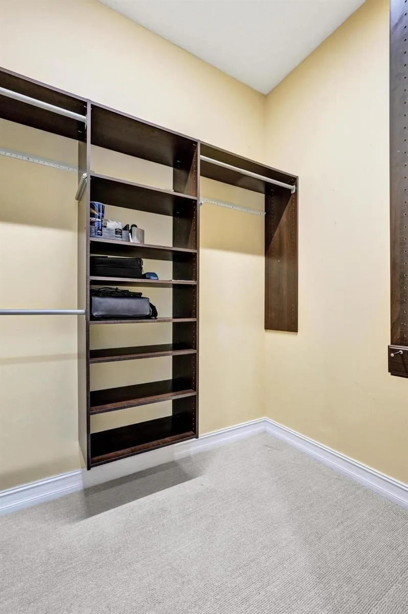 111 LEATHER LEAF DRIVE Jupiter, FL 33458