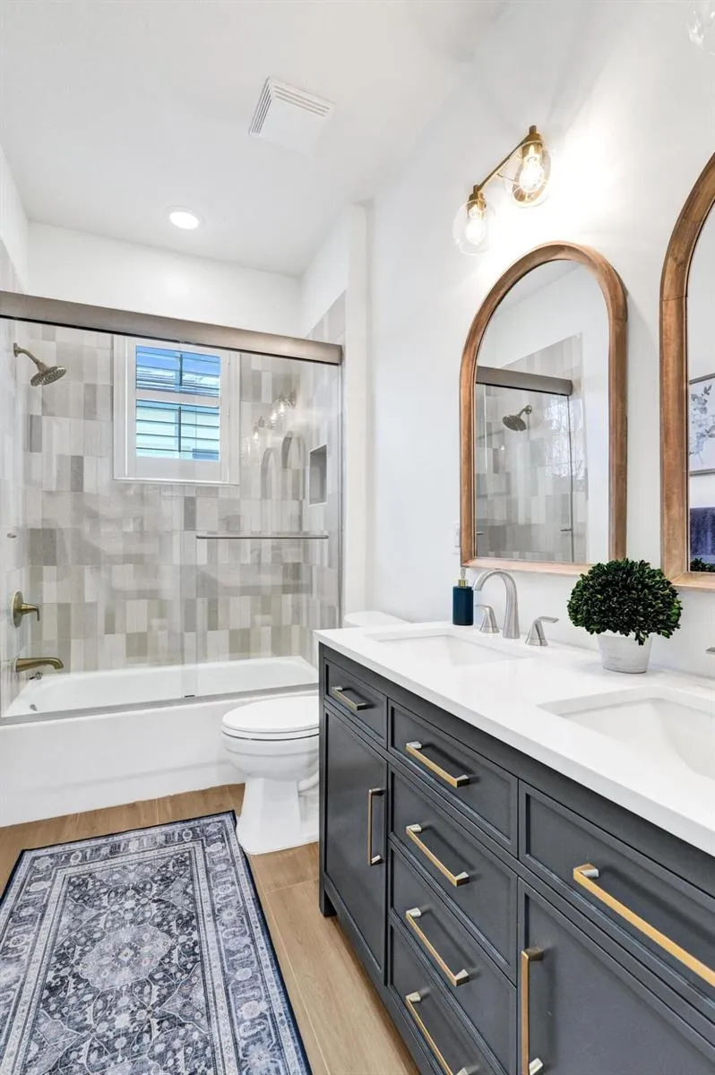 111 LEATHER LEAF DRIVE Jupiter, FL 33458