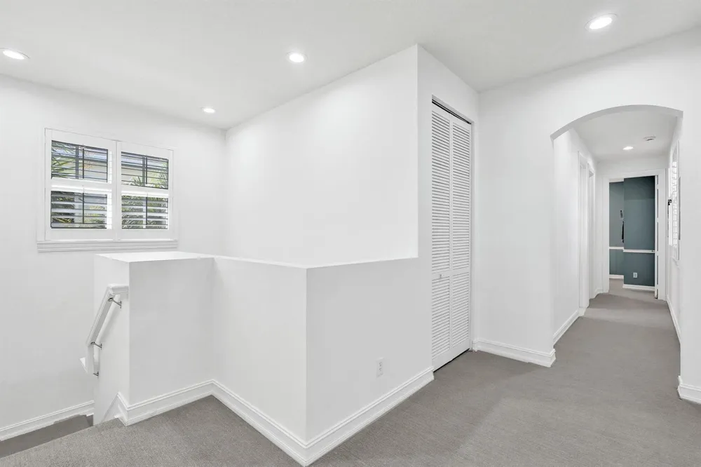 111 LEATHER LEAF DRIVE Jupiter, FL 33458