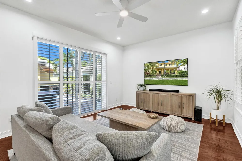 111 LEATHER LEAF DRIVE Jupiter, FL 33458